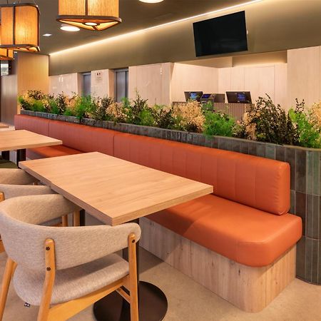 B&B Hotel 산토티르소 외부 사진