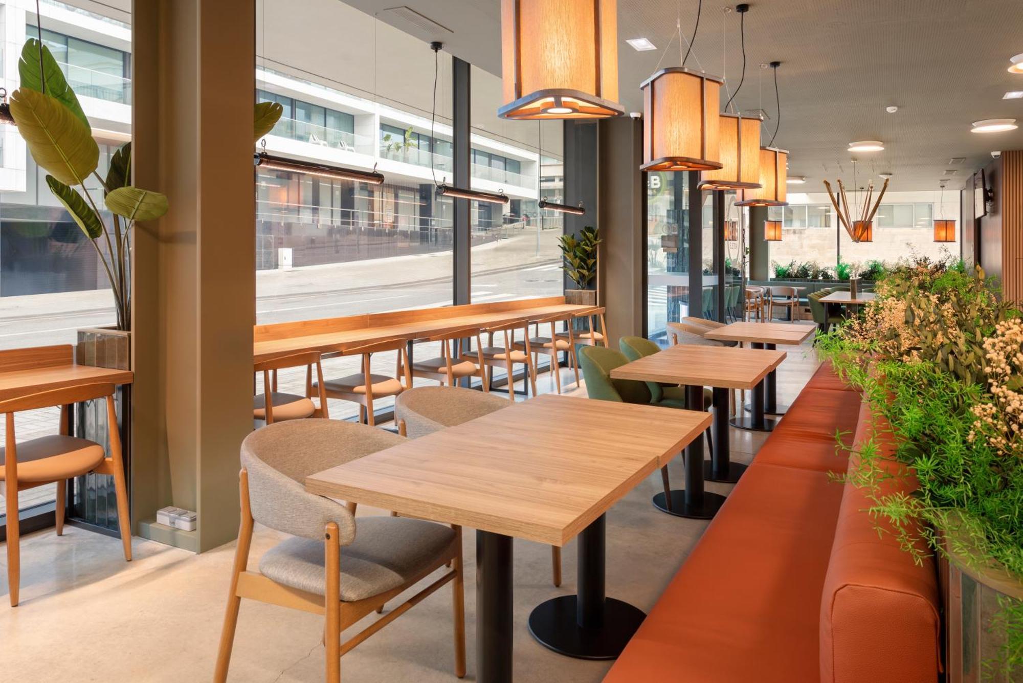 B&B Hotel 산토티르소 외부 사진